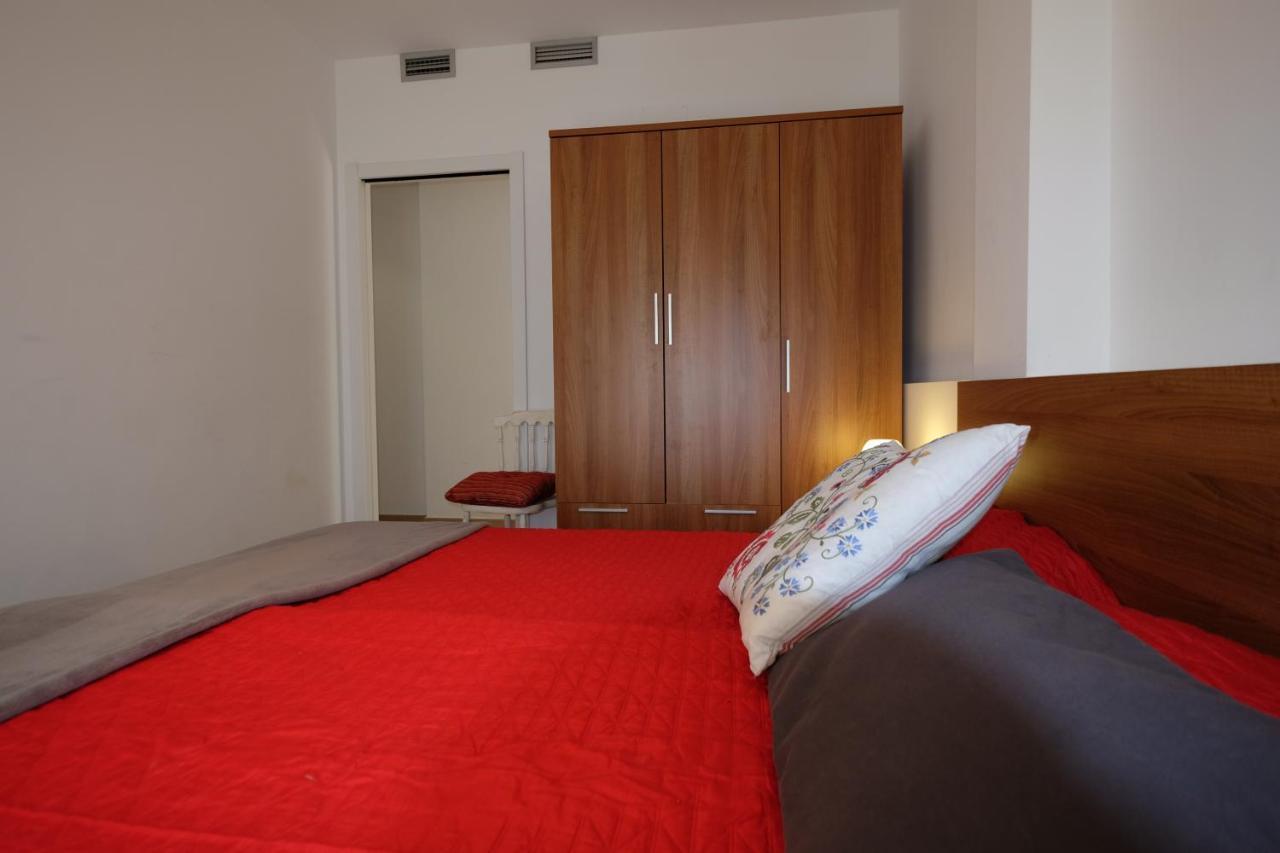 Inass Appartement Sitges Buitenkant foto